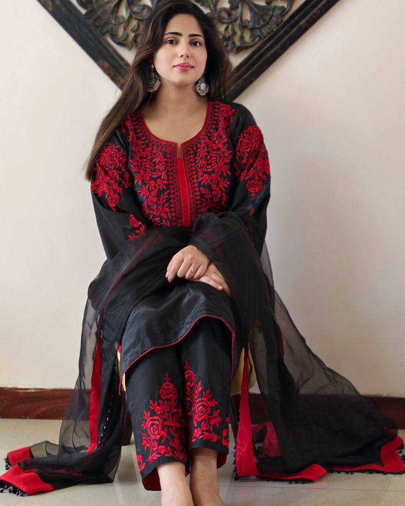 Khan Boutique Signature