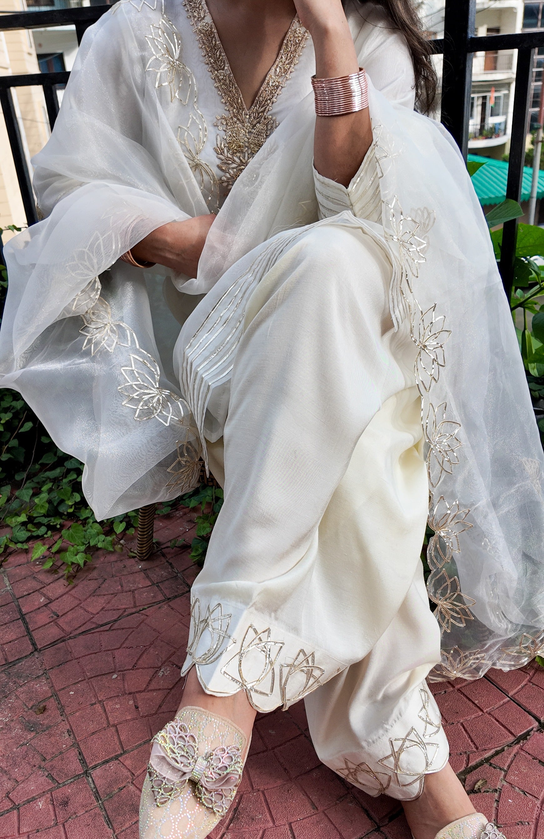 Ivory Organza Handwork Farshi Salwar