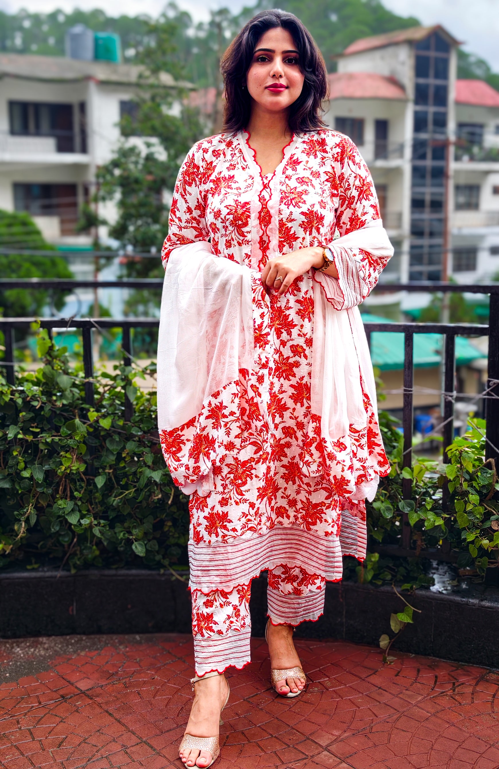Red Cotton Floral Printed Scalloped three-piece dress