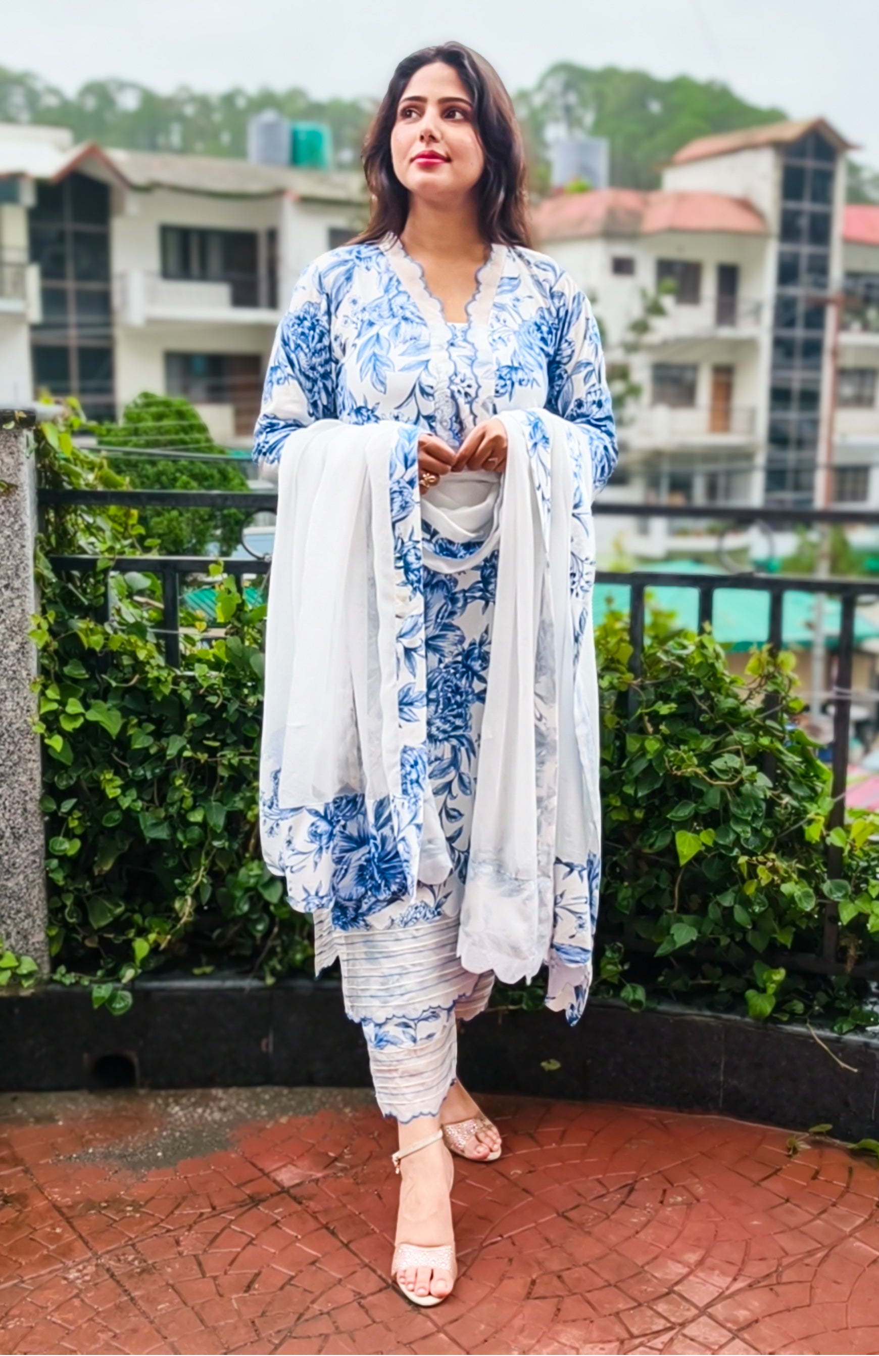Blue Cotton Floral Printed Scalloped three-piece dress