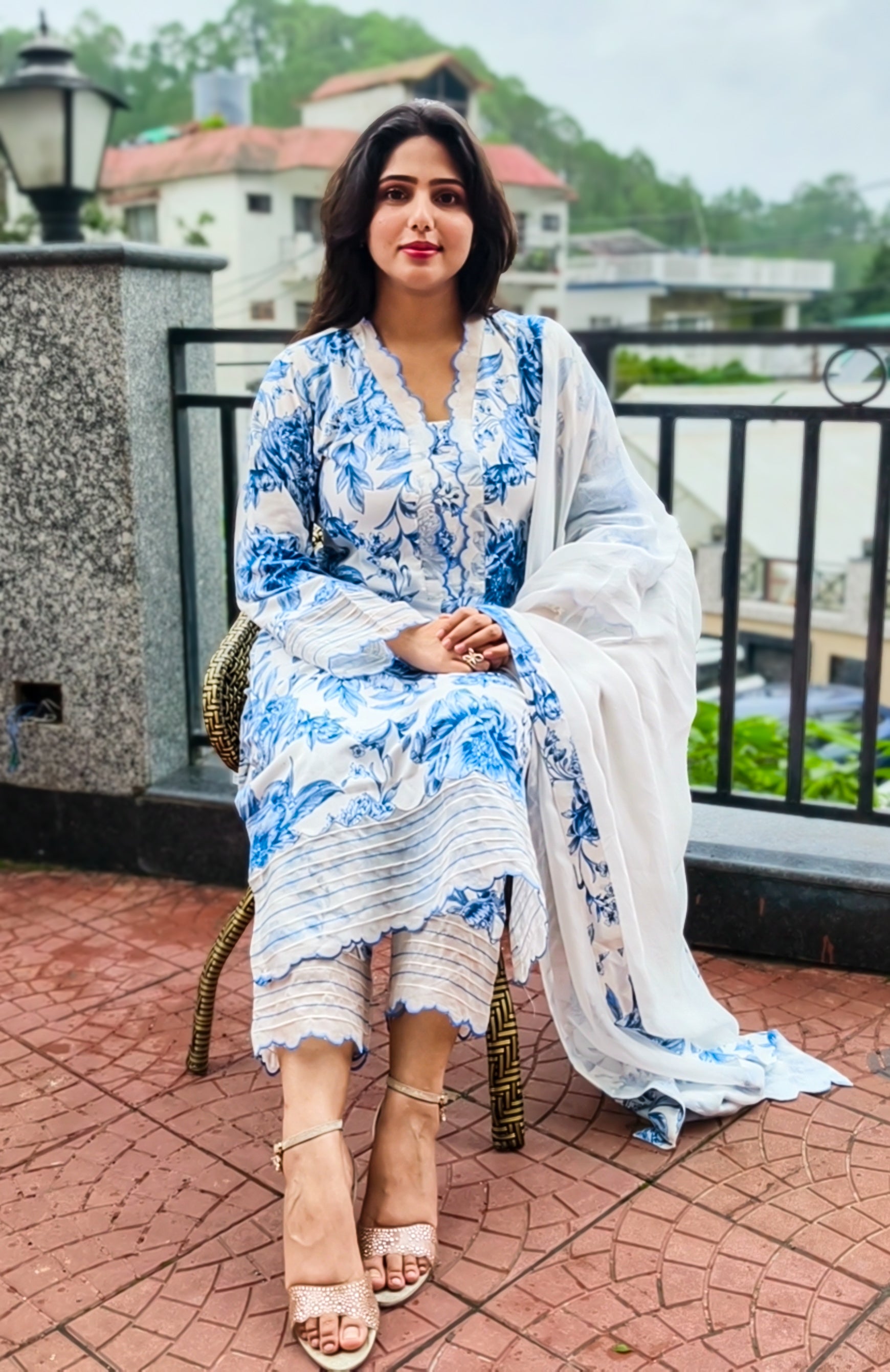 Blue Cotton Floral Printed Scalloped three-piece dress