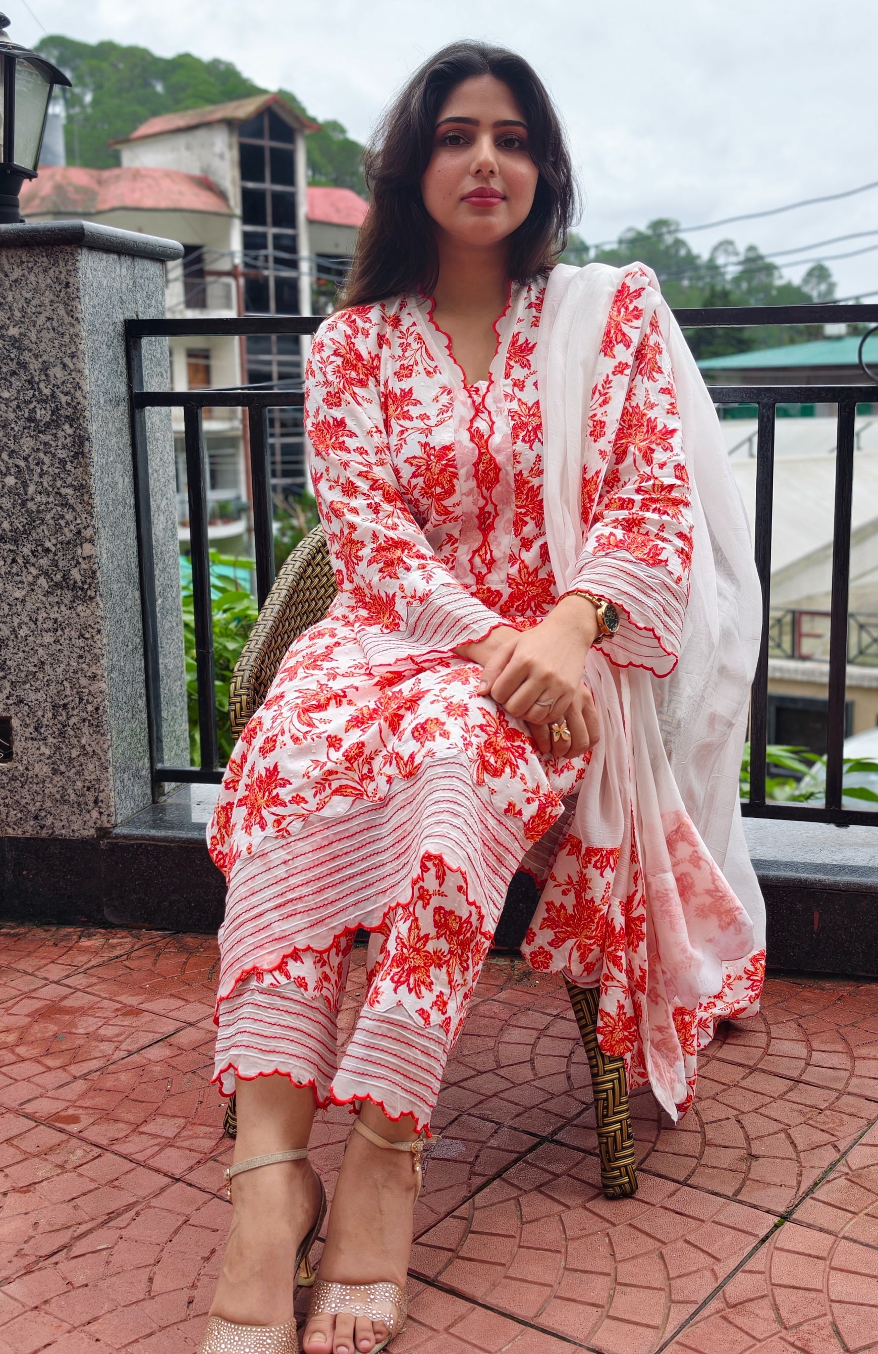 Red Cotton Floral Printed Scalloped three-piece dress