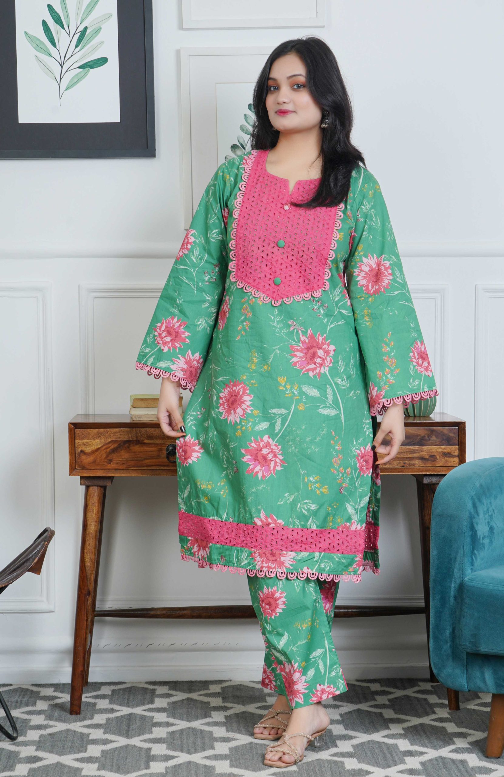 Green Floral Printed Cotton Kurta with Trousers