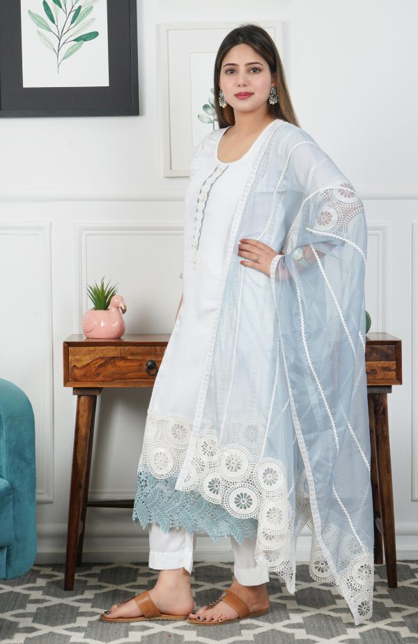 White glaze Cotton 3 piece dress - Image 2