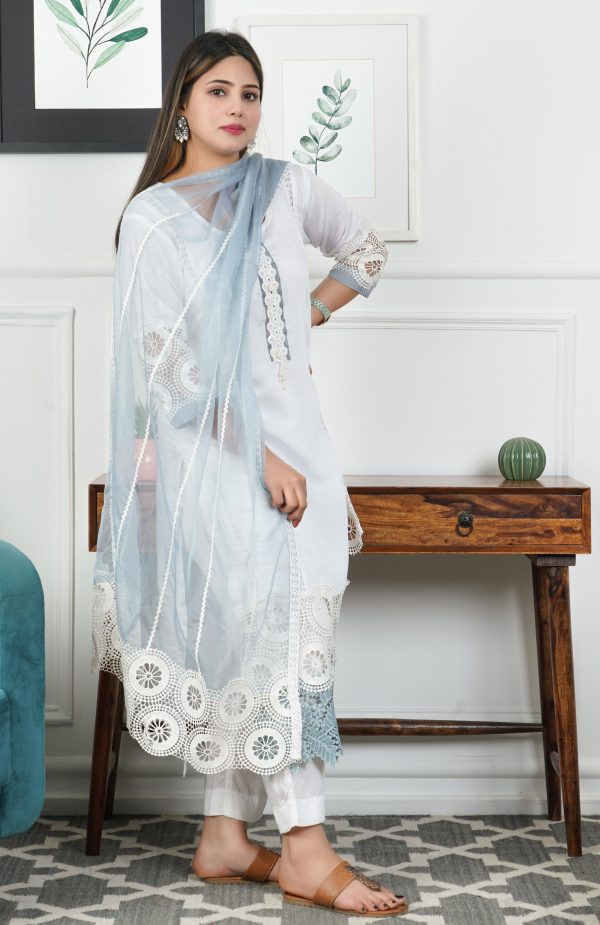 White glaze Cotton 3 piece dress - Image 3