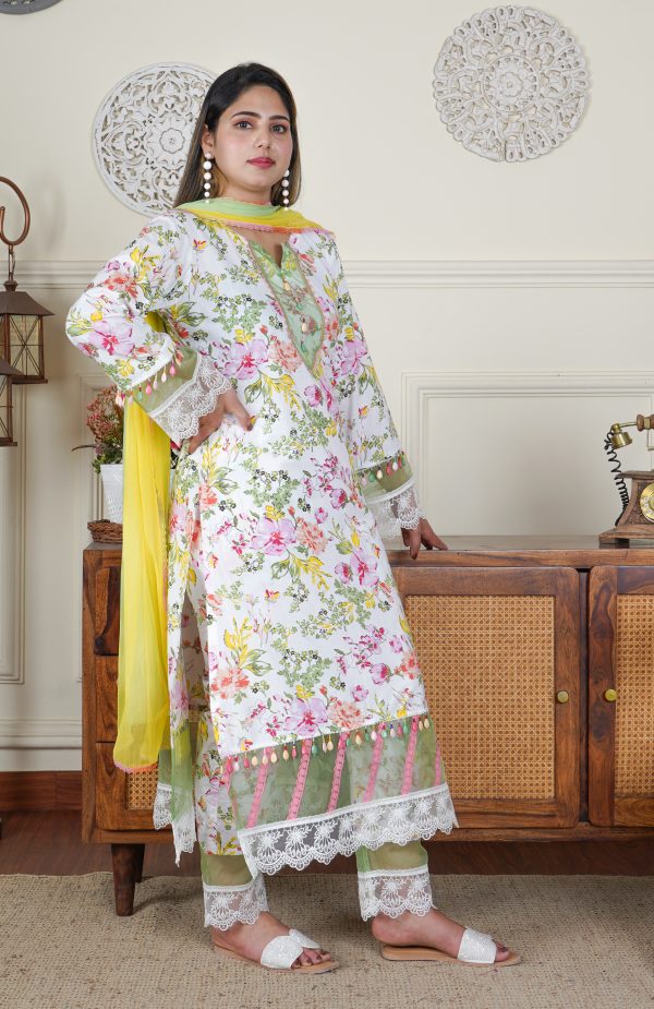 Pure Lawn Designer White and Floral Print 3 Piece Dress - Image 3