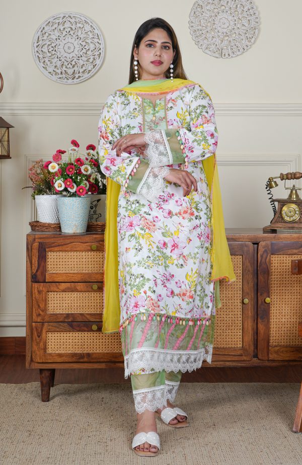 Pure Lawn Designer White and Floral Print 3 Piece Dress - Image 4