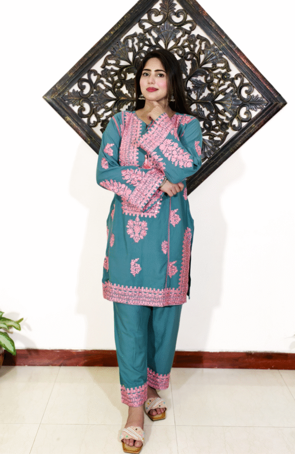 Teal & Pink Embroidered Embroidered Pakistani Co-ord Set - Image 3